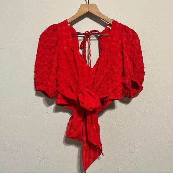 Lulus love of sunshine red puff sleeve wrap crop top NWT size medium - Picture 2 of 9